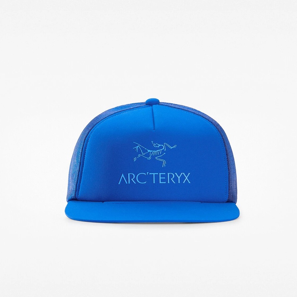 Arcteryx Logo Flat Brim Trucker Hat *NWT*